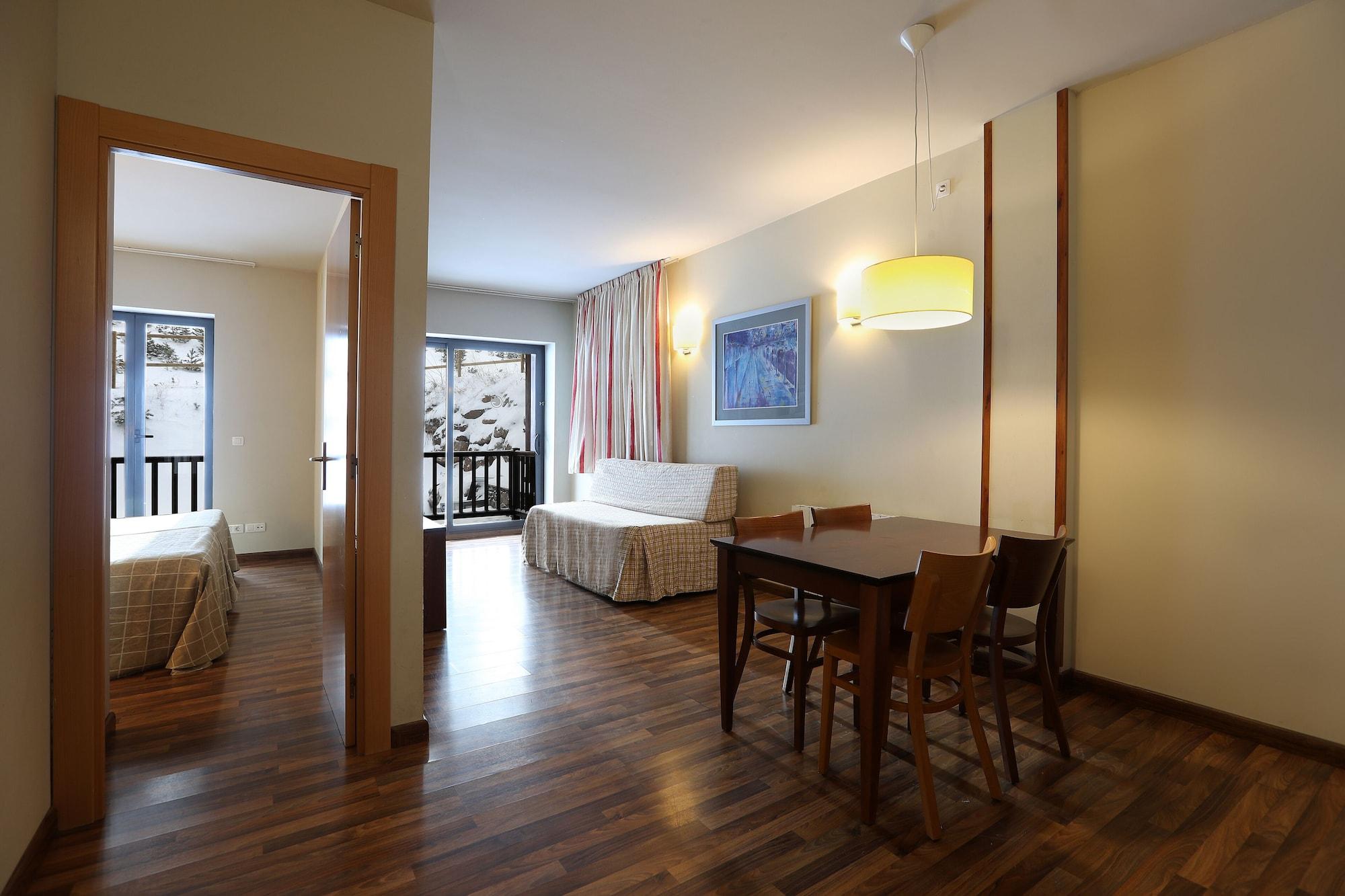 Guitart La Molina Aparthotel & Spa Kültér fotó