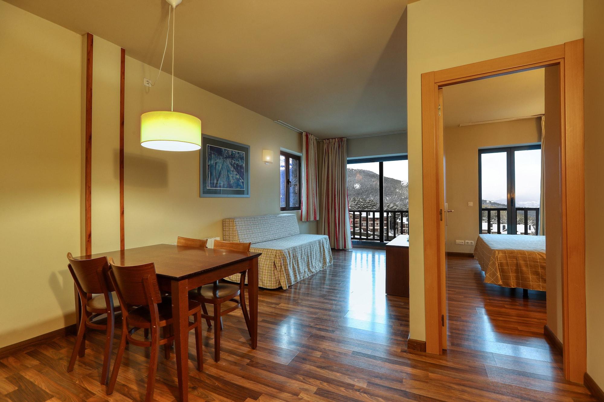 Guitart La Molina Aparthotel & Spa Kültér fotó